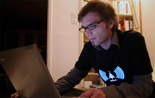 Glowing WiFi Detecting Shirt