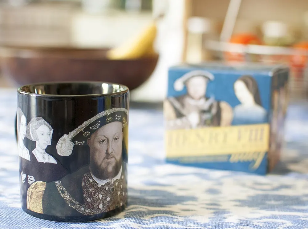 Henry VIII Disappearing Wives Mug, photo 2