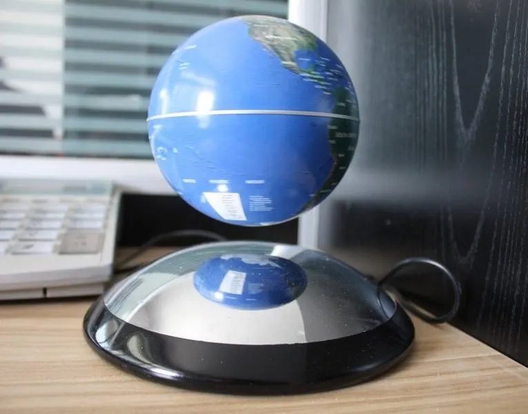 Magnetic Levitating Globe