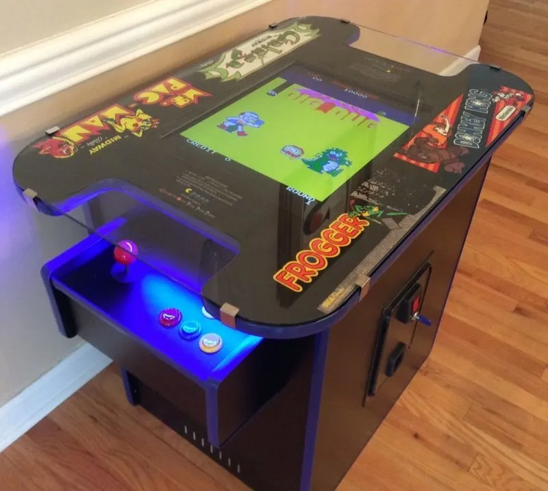 Retro Arcade Table