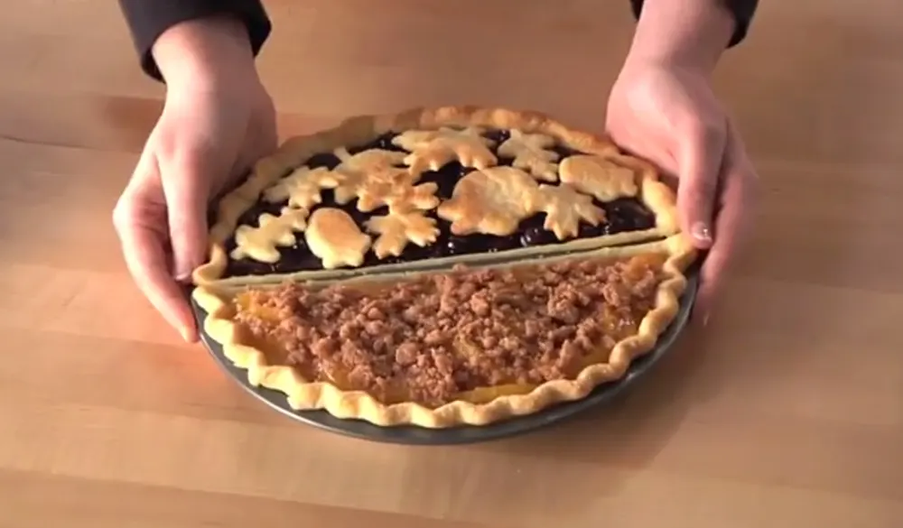 Split Pie Pan
