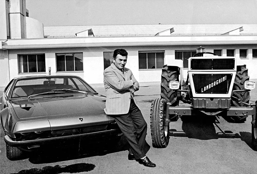 The Lamborghini Book, photo 3