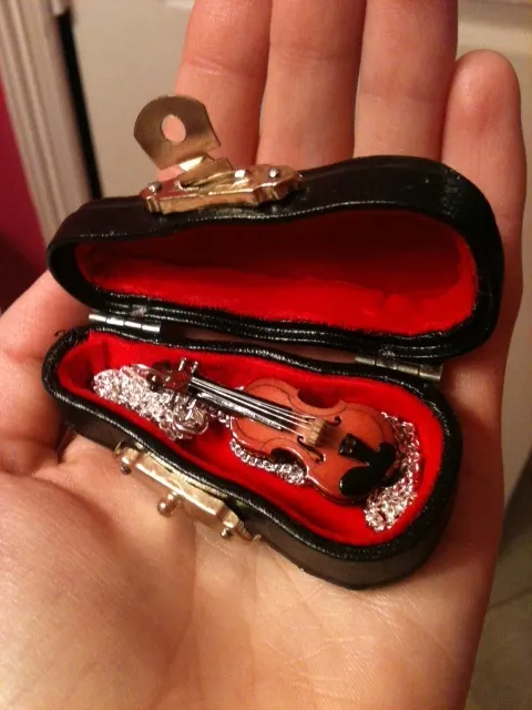 Tiny Violin