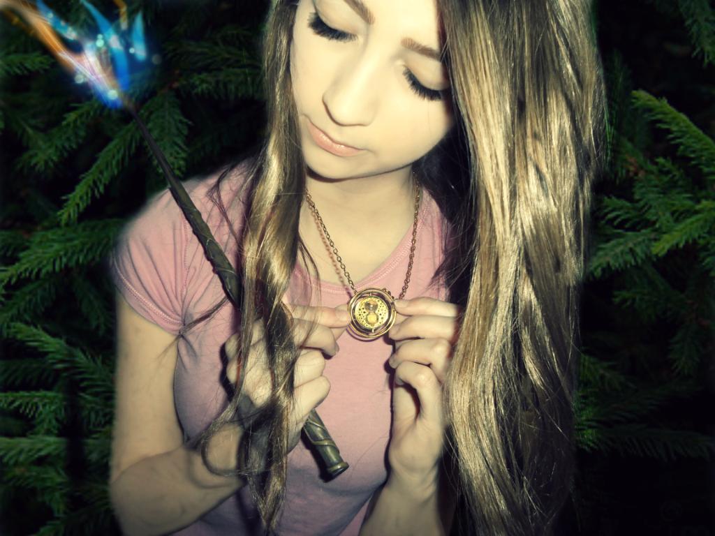 Hermione's Time Turner Necklace